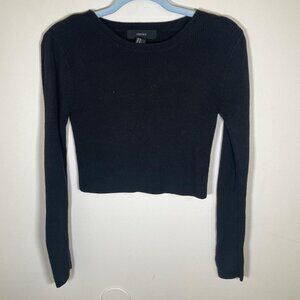 Forever 21 Black Ribbed Cropped Sweater